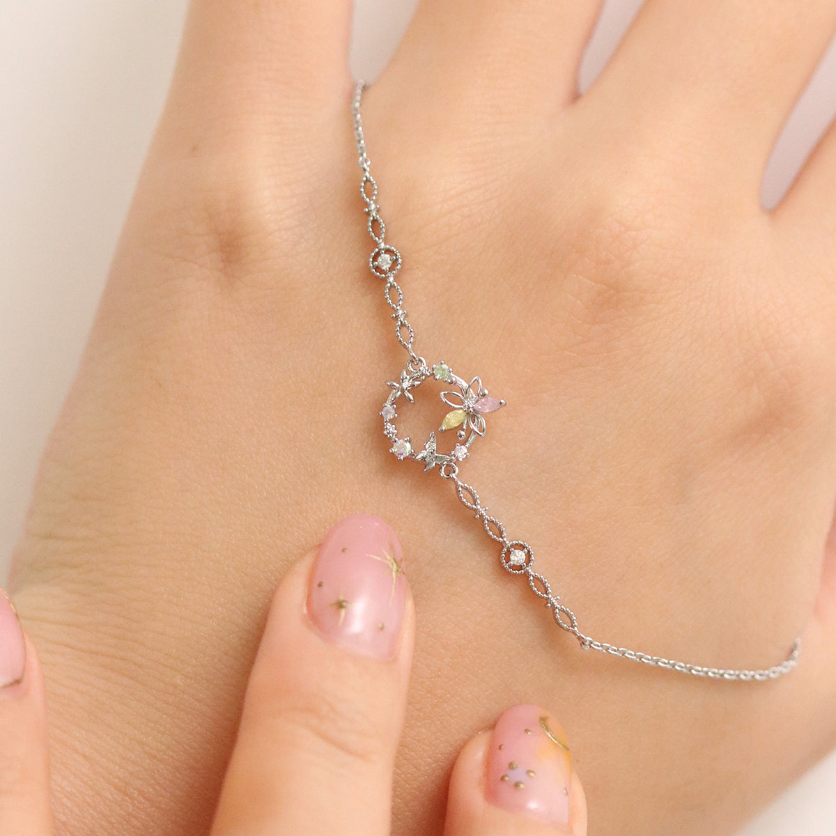 Butterfly flower cubic bracelet-2